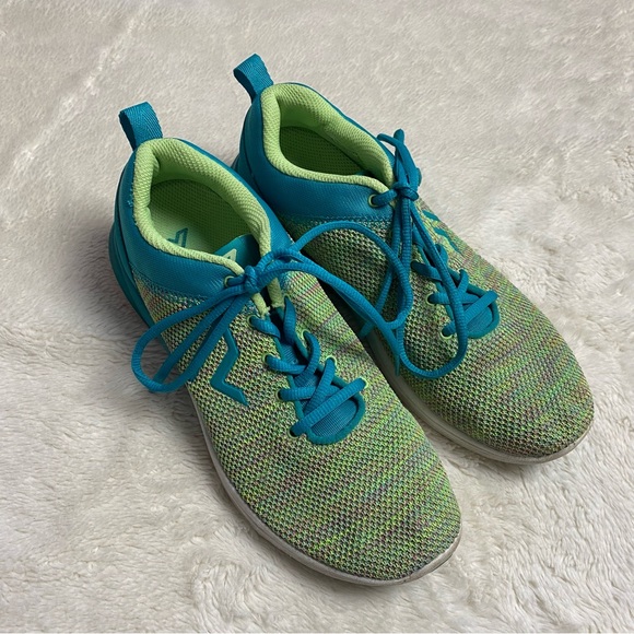 Vionic Adley Trainers - Picture 2 of 7